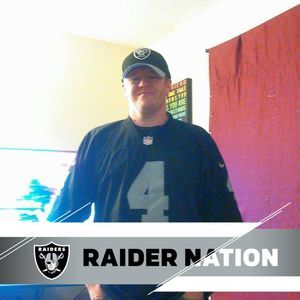 Meet your Posher, Larry